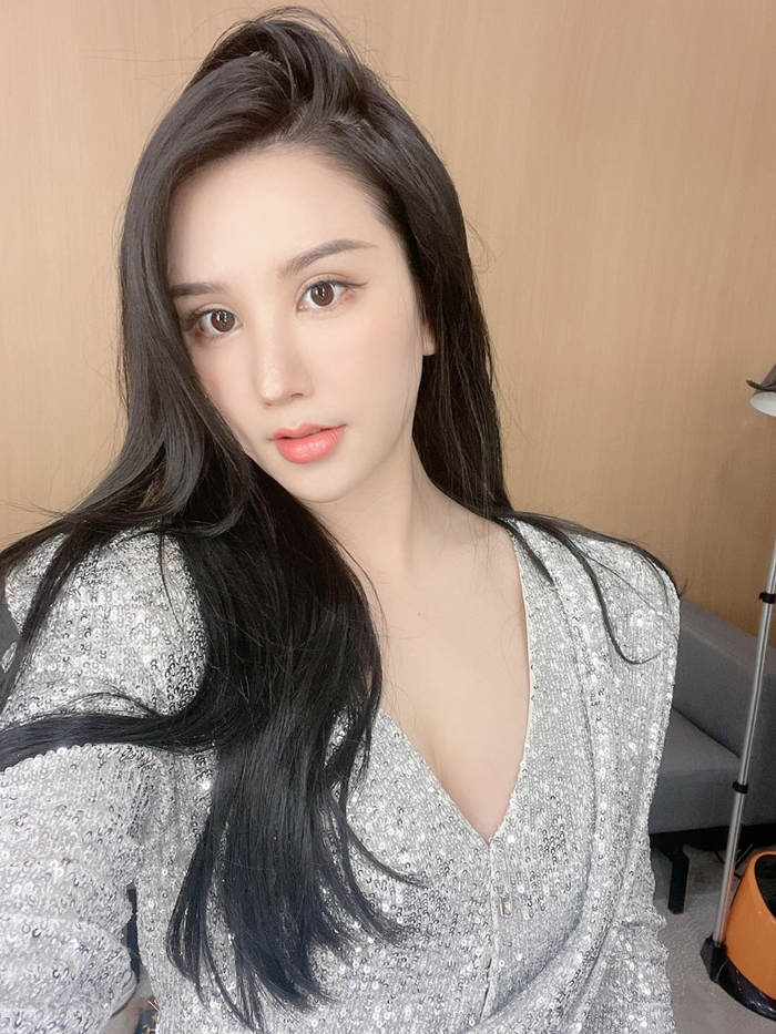 曼谷外围女经纪人