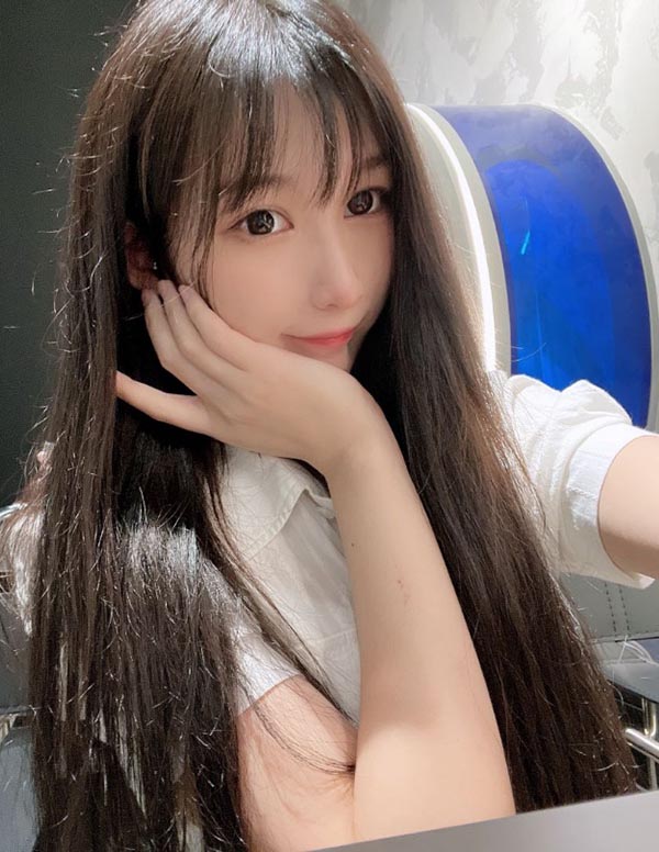 波士顿模特预约微信